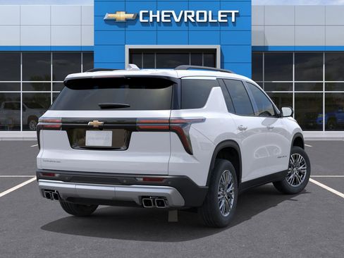 New 2026 Chevrolet Traverse LT w/ LPO, Floor Liner Package image 4
