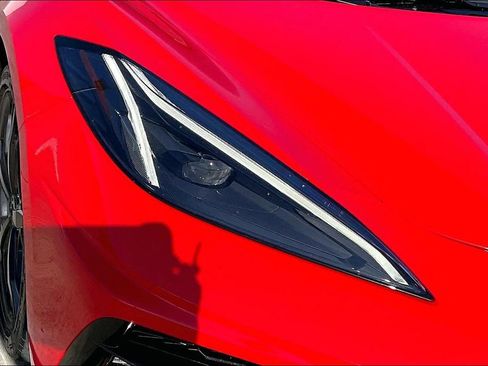 Used 2022 Chevrolet Corvette Stingray Premium Cpe w/ Z51 Performance Package RWD image 28