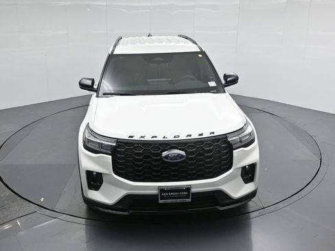 New 2026 Ford Explorer ST-Line image 38