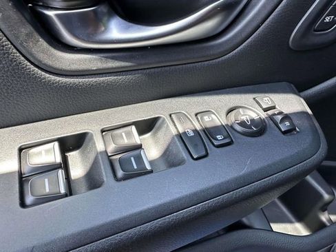 Used 2024 Honda Pilot TrailSport image 31