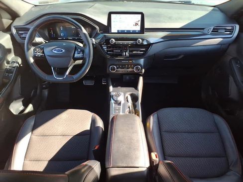 Used 2023 Ford Escape ST-Line image 12