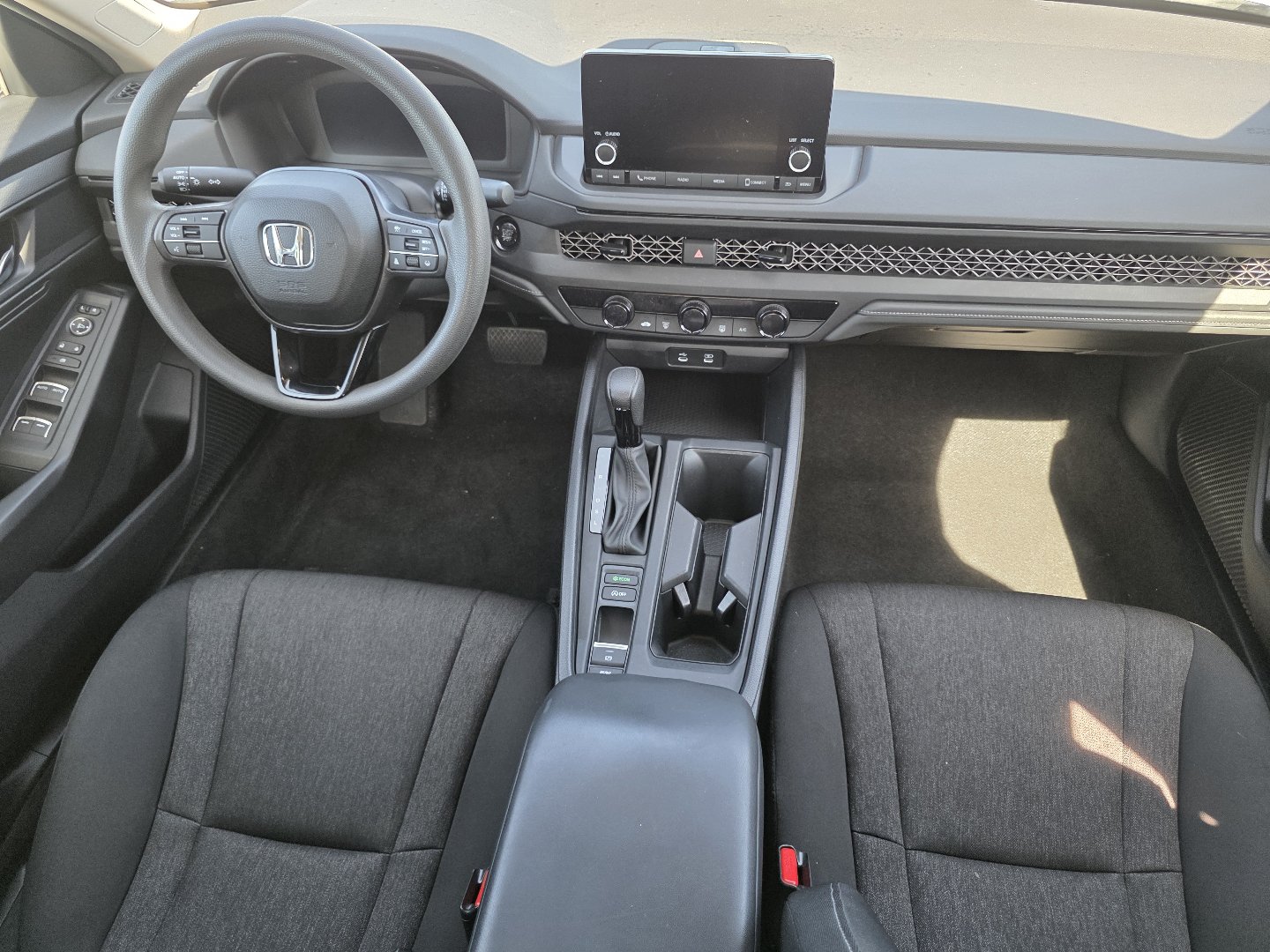 Certified 2024 Honda Accord LX image 21