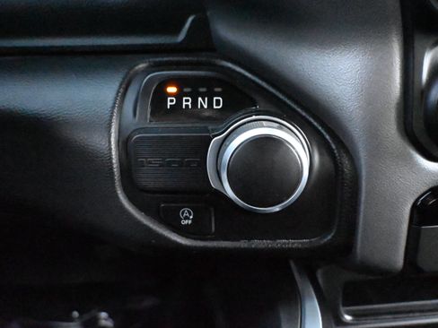 Used 2023 RAM 1500 Big Horn RWD image 24