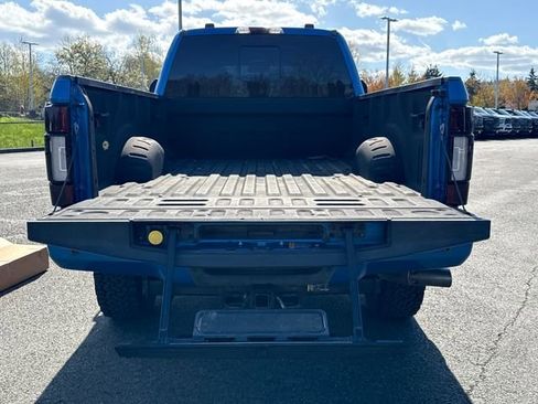 Used 2020 Ford F350 Platinum w/ FX4 Off-Road Package image 9