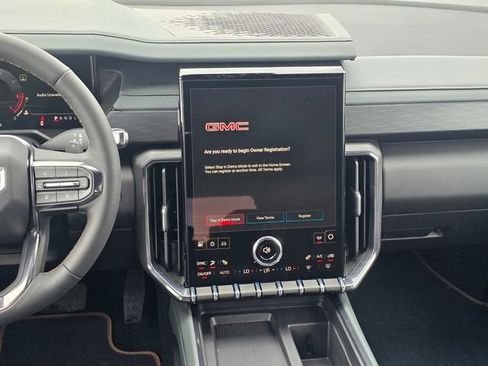 New 2026 GMC Acadia AT4 AWD/4WD image 14