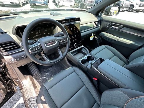 New 2026 GMC Terrain AT4 w/ Convenience Package III AWD/4WD image 18