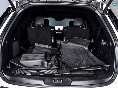 Used 2025 Ford Explorer ST w/ Sun And Sound Package image 12