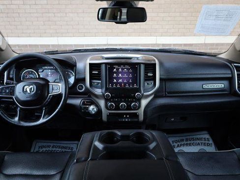 Used 2019 RAM 1500 Laramie AWD/4WD image 27