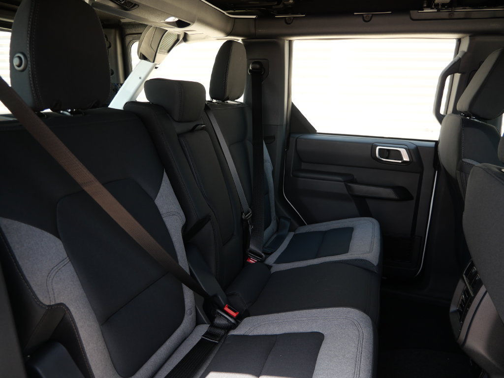New 2026 Ford Bronco 4-Door AWD/4WD image 11