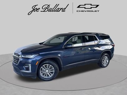 Used 2023 Chevrolet Traverse LT