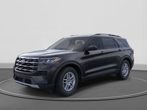 New 2026 Ford Explorer Active RWD image 1