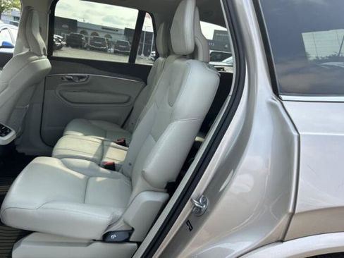 Used 2023 Volvo XC90 B6 Plus w/ Protection Package AWD/4WD image 7