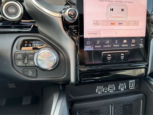 New 2026 RAM 1500 Laramie w/ Night Edition image 26