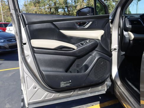Used 2019 Subaru Ascent Limited image 37