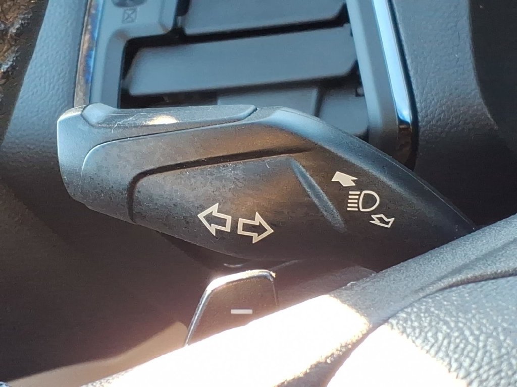 Used 2018 Ford Escape Titanium AWD/4WD image 26