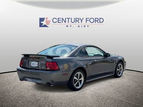 Used 2003 Ford Mustang Mach 1 RWD image 4