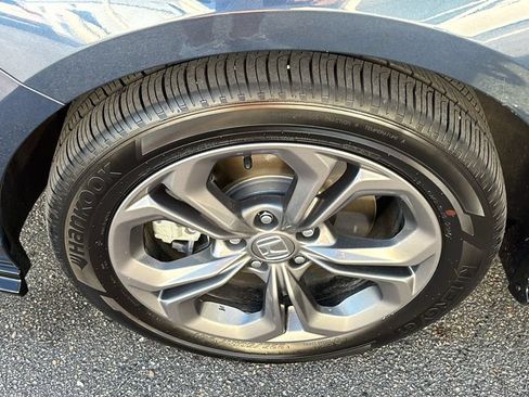 Used 2024 Honda Accord EX-L image 30