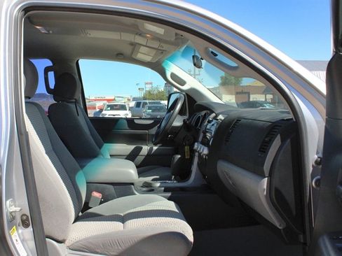 Used 2010 Toyota Tundra 4x4 Double Cab w/ Tow Pkg image 20