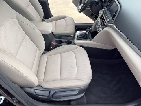 Used 2020 Hyundai Elantra Value Edition w/ Cargo Package (C1) image 28