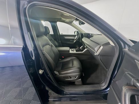 Used 2024 MAZDA CX-90 3.3 Turbo w/ Premium Package AWD/4WD image 32