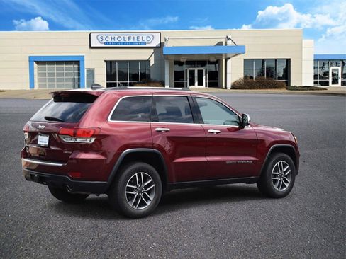 Used 2021 Jeep Grand Cherokee Limited w/ Trailer Tow Group IV AWD/4WD image 3