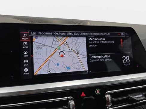 Used 2019 BMW 330i xDrive Sedan w/ Driving Assistance Package AWD/4WD image 20
