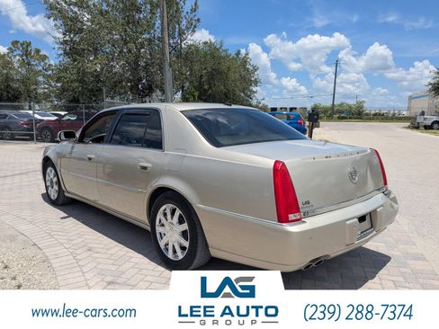 Used 2007 Cadillac DTS Luxury II image 5