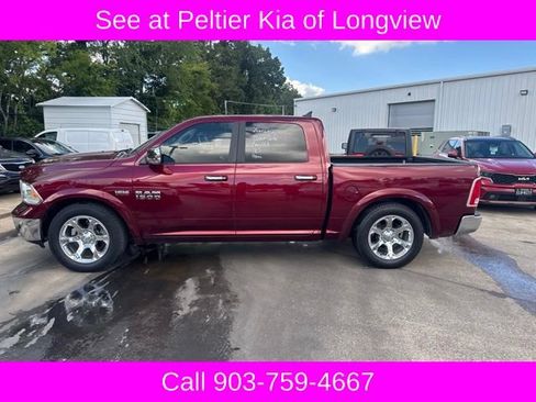 Used 2017 RAM 1500 Laramie w/ Convenience Group AWD/4WD image 5