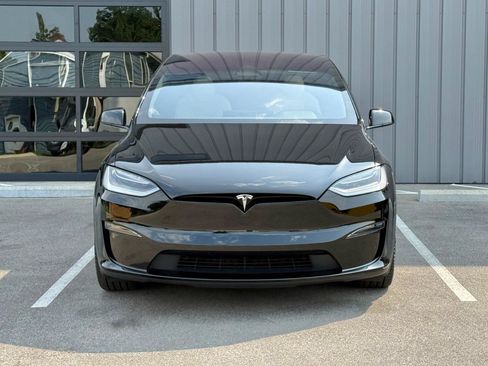 Used 2022 Tesla Model X AWD/4WD image 2