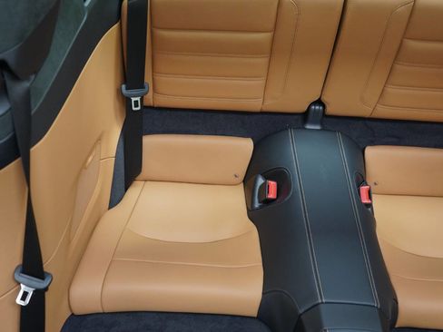 Used 2024 Porsche 911 Targa 4S w/ Premium Package image 90