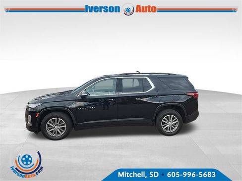 Used 2023 Chevrolet Traverse LT AWD/4WD image 3