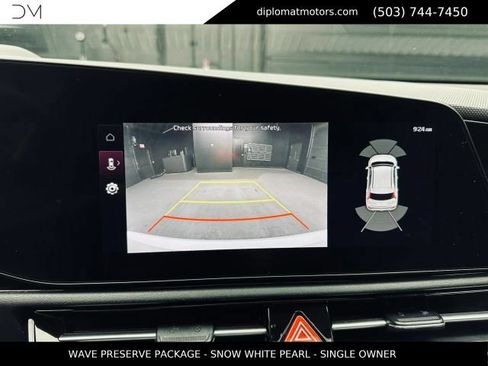 Used 2023 Kia Niro Wave w/ Wave Preserve Package FWD image 35