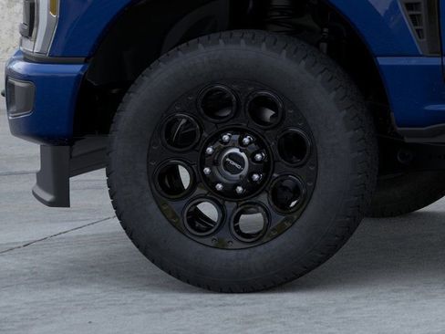 New 2026 Ford F250 Lariat w/ Black Appearance Package AWD/4WD image 19