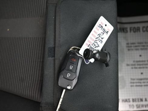 Used 2019 Ford F150 XL w/ Equipment Group 101A Mid AWD/4WD image 9