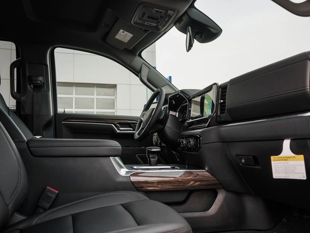 New 2026 Chevrolet Silverado 1500 RST w/ RST All Star Premium Package AWD/4WD image 9