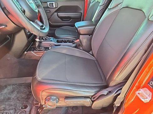 Used 2023 Jeep Wrangler Unlimited Sport w/ LED Headlamp & Fog Lamp Group image 14