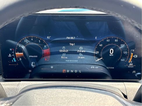 Used 2025 Ford Mustang Coupe RWD image 17
