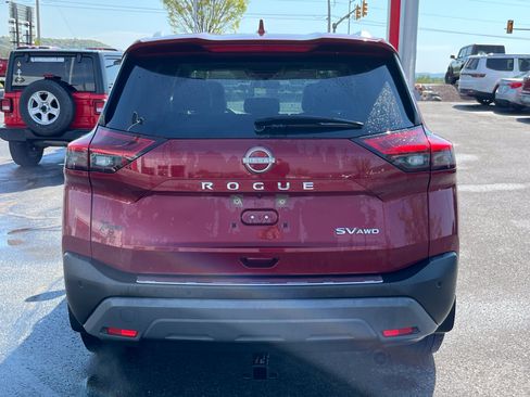 Used 2022 Nissan Rogue SV w/ SV Premium Package AWD/4WD image 4