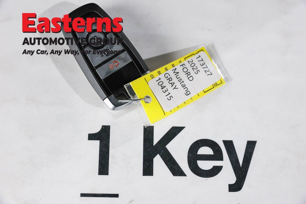 Used 2025 Ford Mustang Coupe RWD image 25