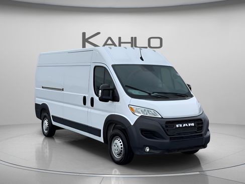 New 2025 RAM ProMaster 2500 w/ Convenience Group image 7