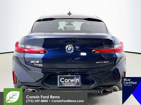 Used 2022 BMW X4 xDrive30i w/ M Sport Package 2 AWD/4WD image 9