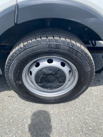 Used 2018 Ford Transit 250 148 Low Roof RWD image 25