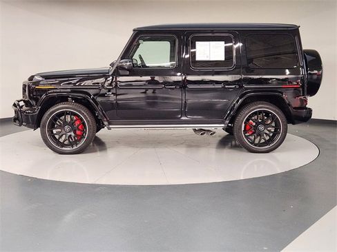 Used 2025 Mercedes-Benz G 63 AMG 4MATIC image 5