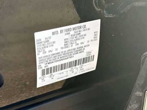 Used 2022 Ford Explorer XLT image 34