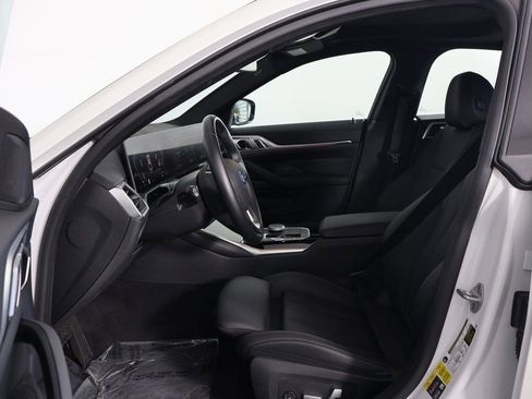 Used 2024 BMW i4 eDrive35 w/ Convenience Package image 10