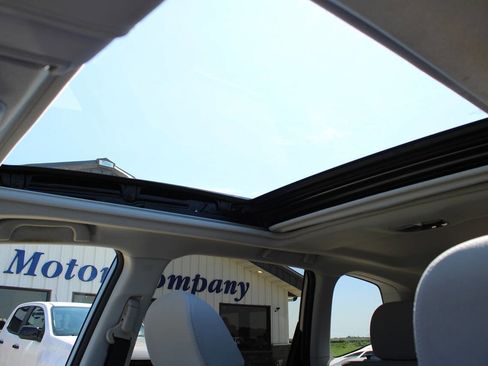 Used 2017 Subaru Forester 2.5i Premium image 17