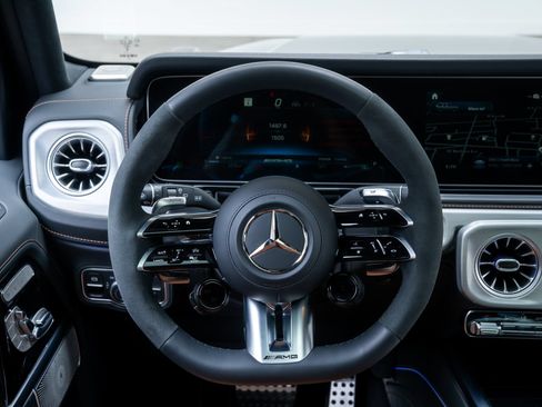 Used 2026 Mercedes-Benz G 63 AMG 4MATIC image 12