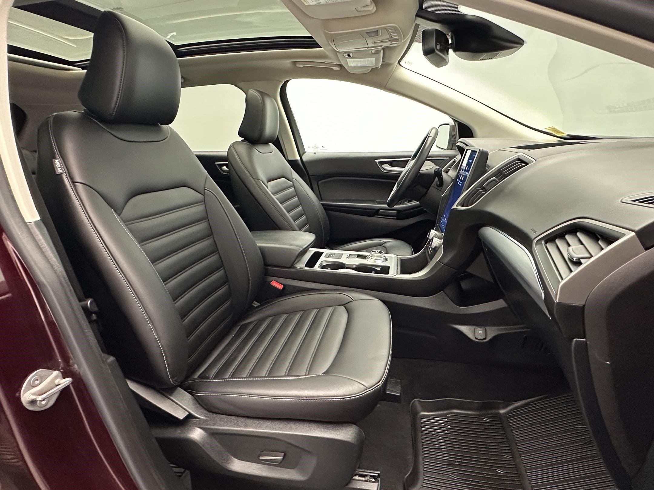 Used 2022 Ford Edge SEL w/ Convenience Package AWD/4WD image 25