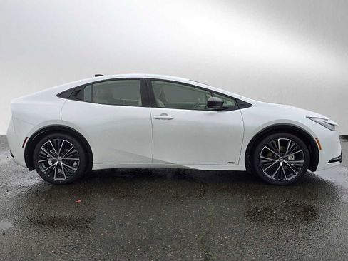 Certified 2026 Toyota Prius XLE image 2