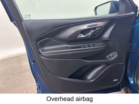 Used 2021 GMC Terrain SLT w/ Infotainment Package II image 33